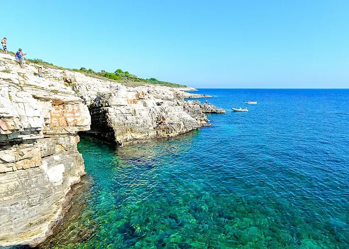 Andrea L Lägenhet Pomer