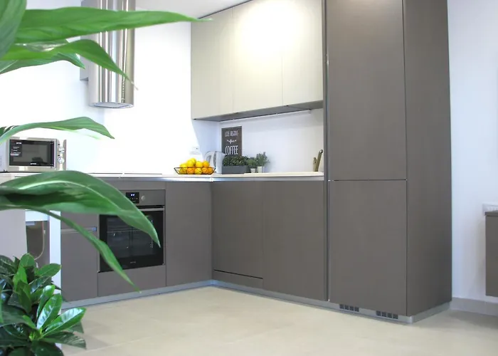 Andrea L Апартаменты *